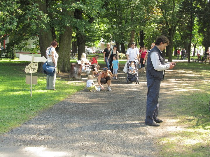 269121_2220454071323_2632486_n