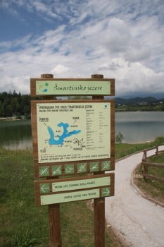 smartinsko-jezero-v-objemu-neokrnjene-narave-3225