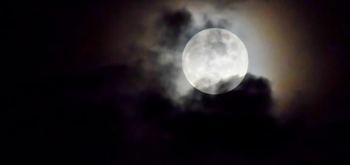 Vpliv lune na vsakdanje življenje (nega telesa)