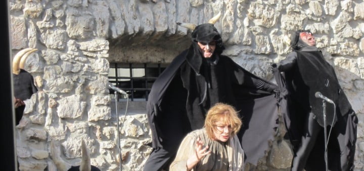 Škofjeloški pasijon 2015