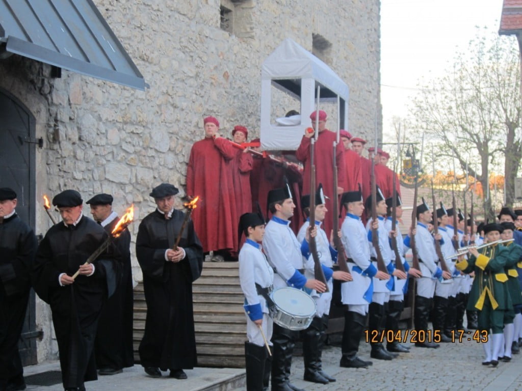 Škofjeloški pasijon 2015