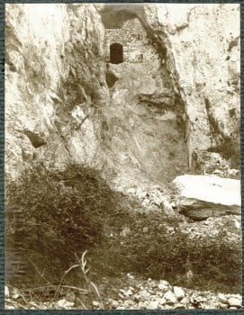 Vhod v Črnokalski tabor nekdaj (fotografijo posredoval Aleš Lajovic)