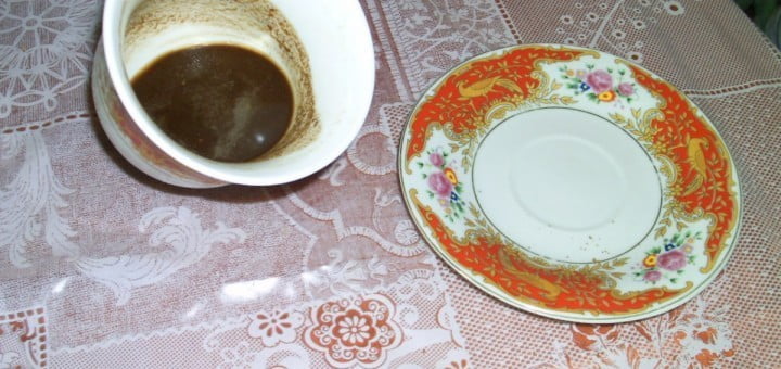 Vedeževanje iz kave