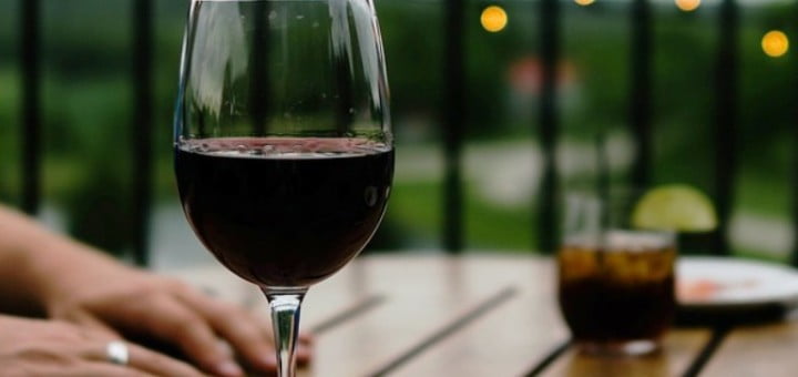 Alkoholizem: rak rana slovenske družbe