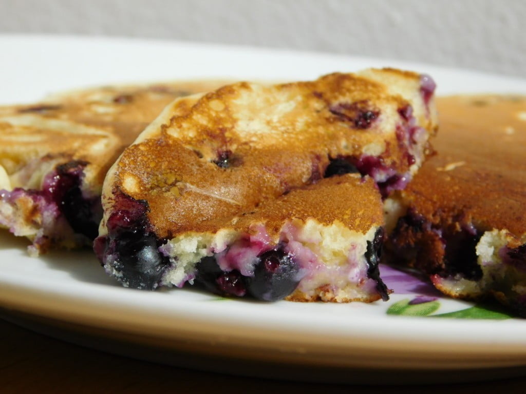 rahle-mini-palacinke-z-borovnicami (2)