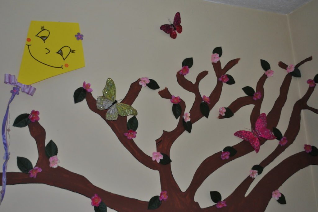 Kako popestriti stene otroške sobe?