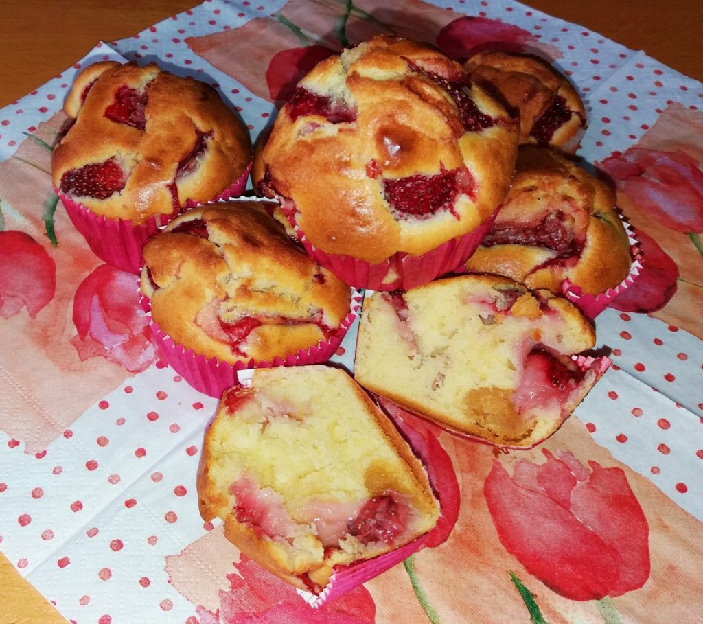 10 enostavnih receptov za sladice – muffini