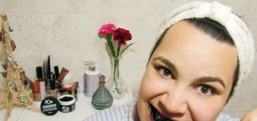 Aktivirano oglje - črno oglje za bele zobe