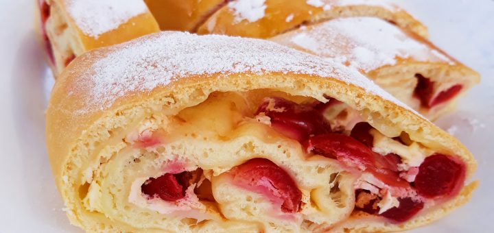 Recept za cesnjev zavitek