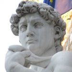 Mogocni Michelangelo in njegov David_