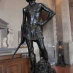 Mogocni Michelangelo in njegov David_14