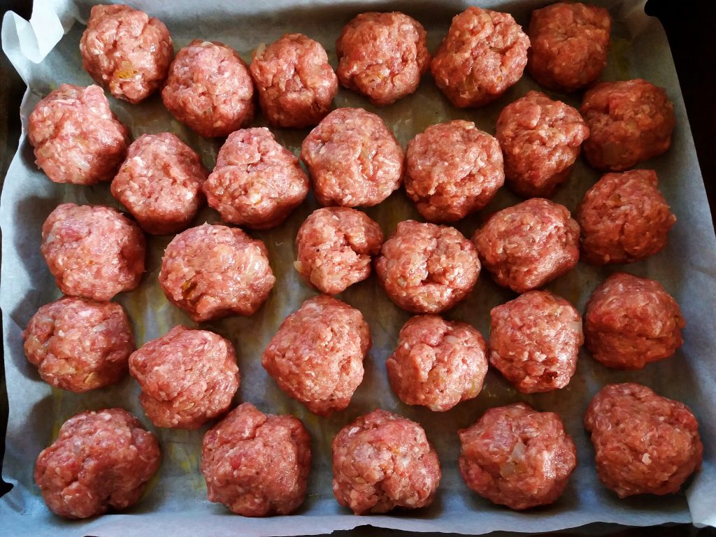 Švedske mesne kroglice (Köttbullar)